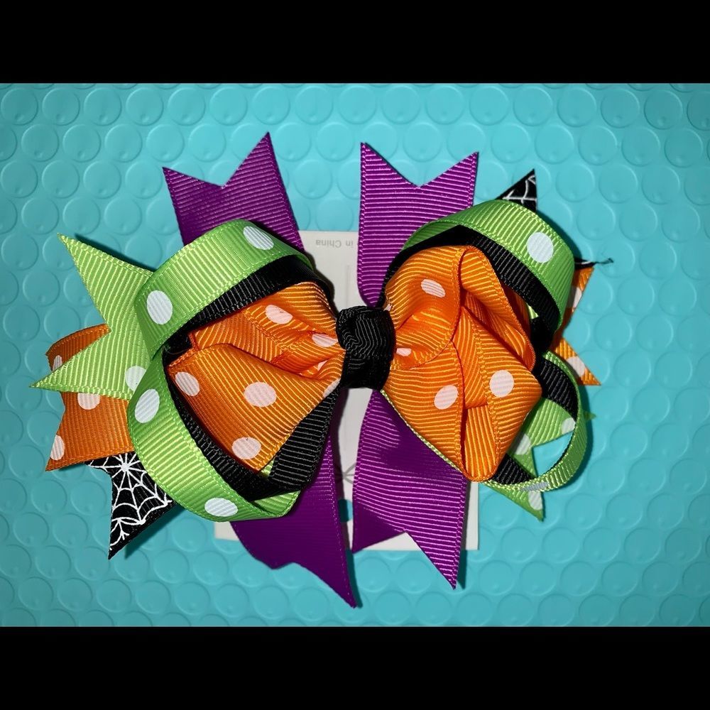 Little girls Halloween hair bows handmade NEW